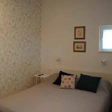 Natura With Free Parking Makarska
